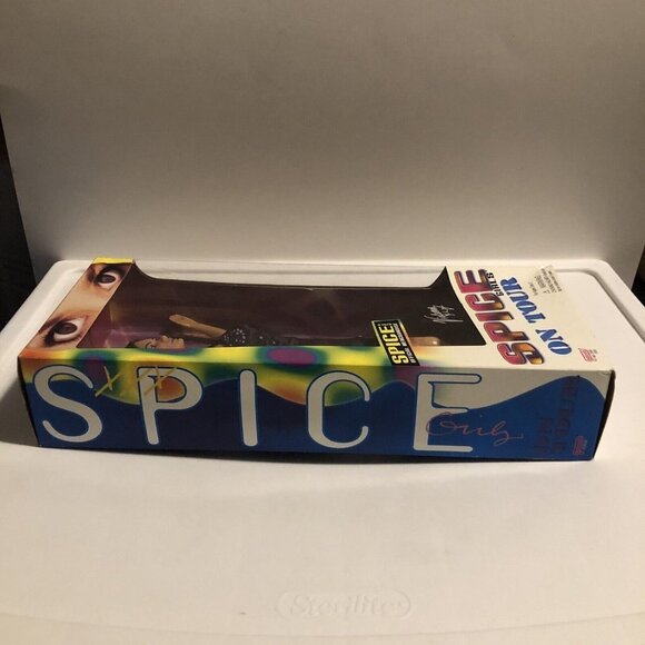 Spice Girls On Tour Posh Spice Doll Victoria Galoob Official Merchandise - Picture 9 of 9